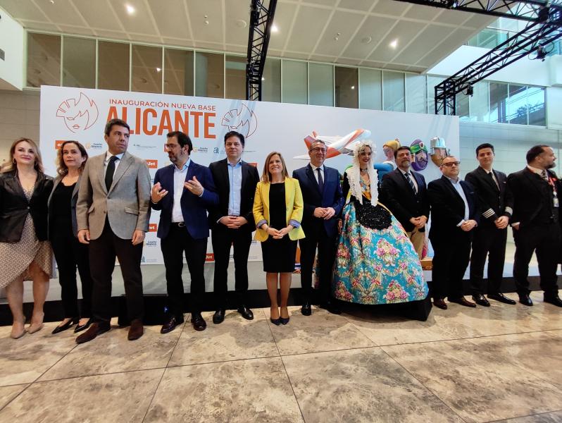 Bernabé: “El Gobierno trabaja de forma leal y coordinada con las administraciones para la mejora del Aeropuerto Alicante-Elche”